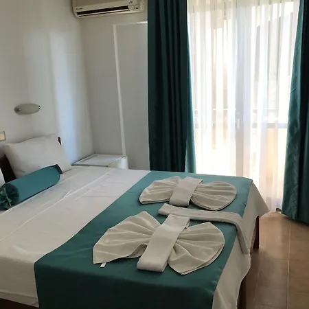 Hbs ホテル クシャダス