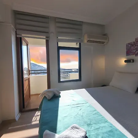 Hbs Hotel *